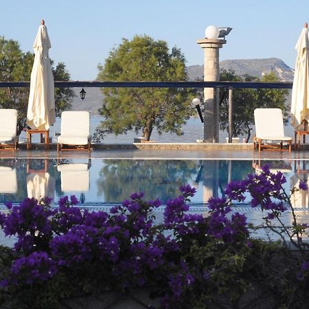 Lagada Beach Economy Hotell Adámas Eksteriør bilde